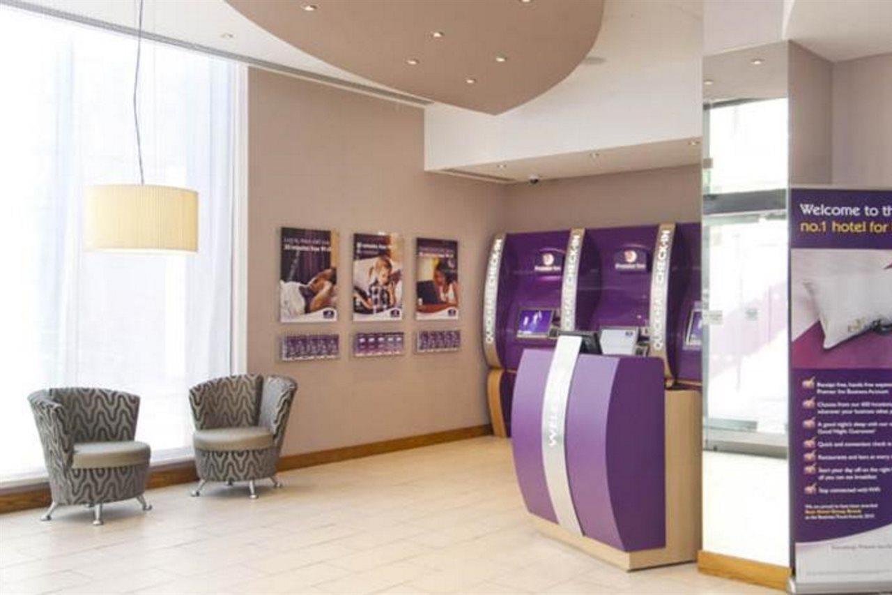Premier Inn London City Exteriör bild